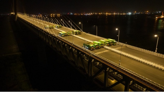 领牛策略 世界最大跨度斜拉桥迎通车前“关键大考”